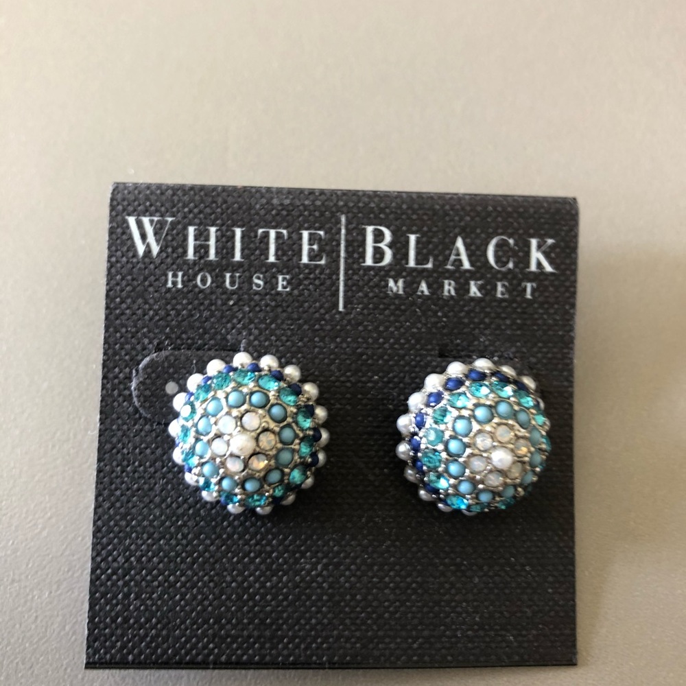 Earrings - Picture 2 of 3